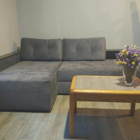 Apartment Weekend Одесса Экстерьер фото