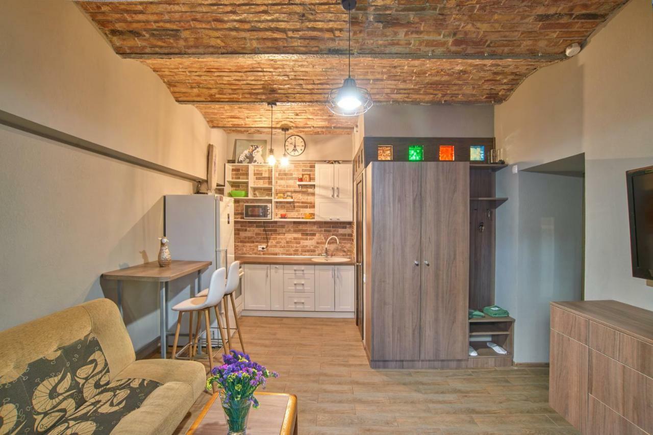 Apartment Weekend Одесса Экстерьер фото