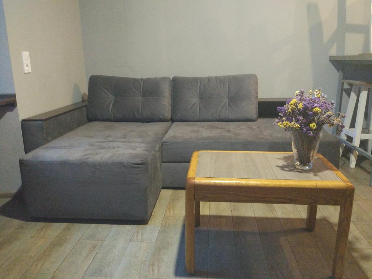 Apartment Weekend Одесса Экстерьер фото